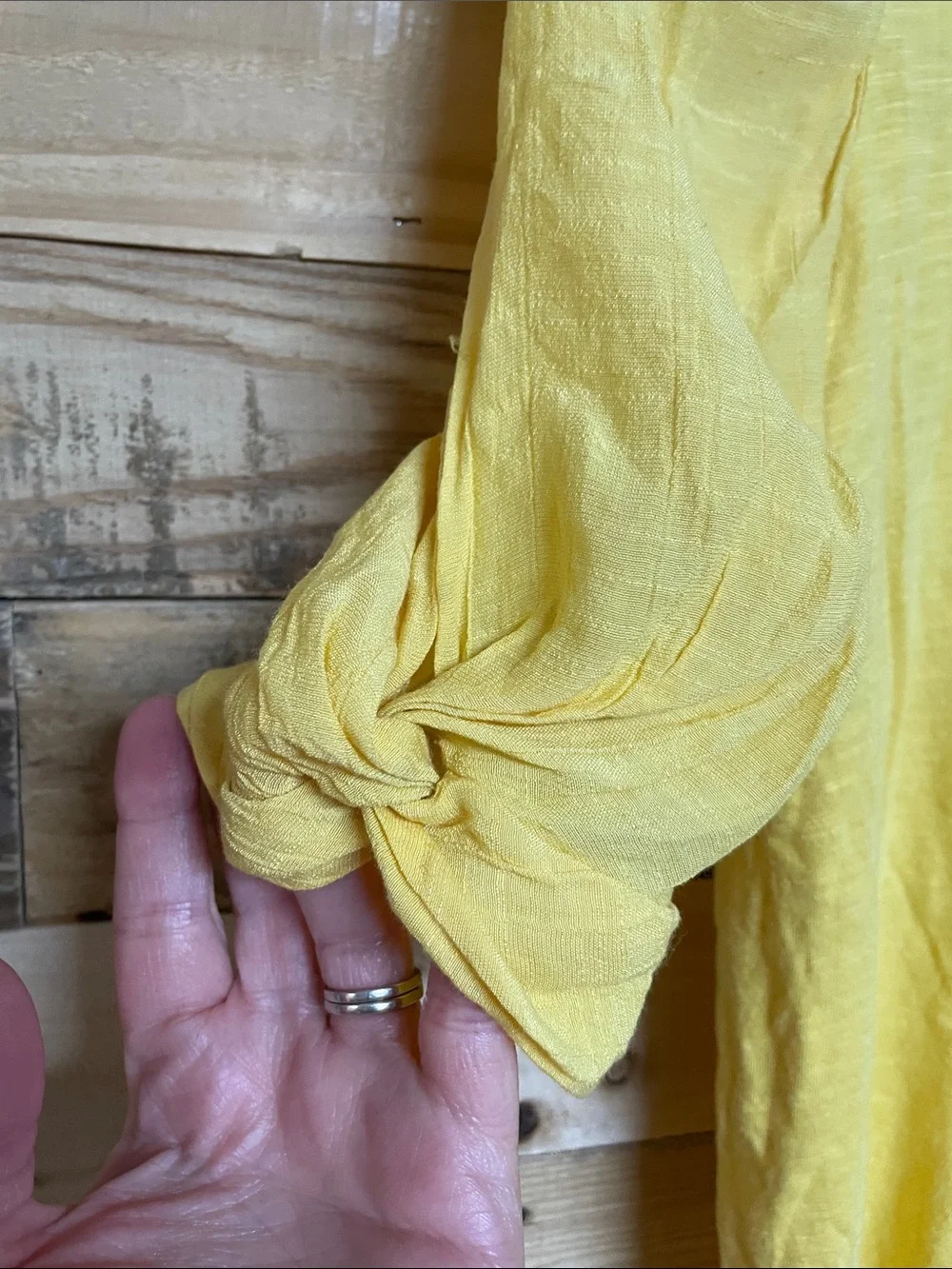 Banana Republic size XS yellow Malibu tee puff sleeves
